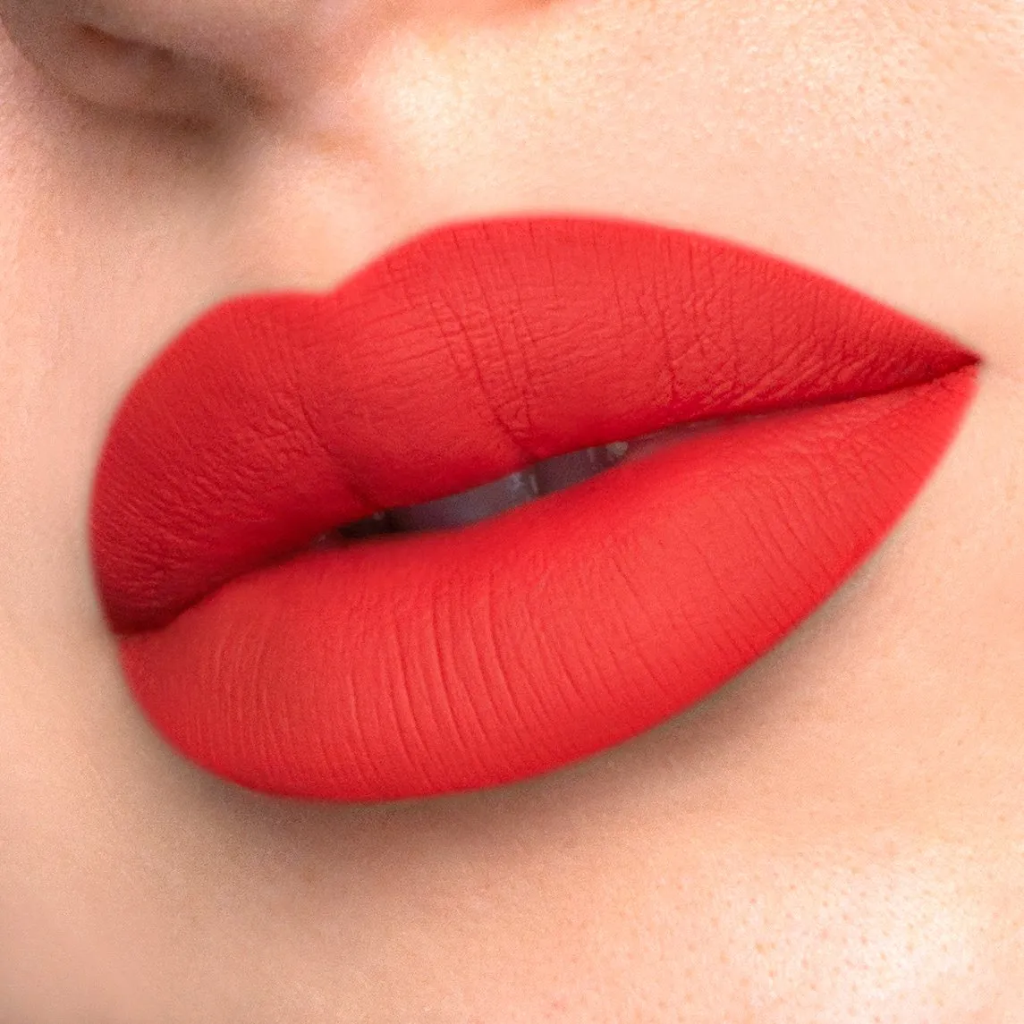 DIVINE- LIQUID ROUGE Matte Lipstick