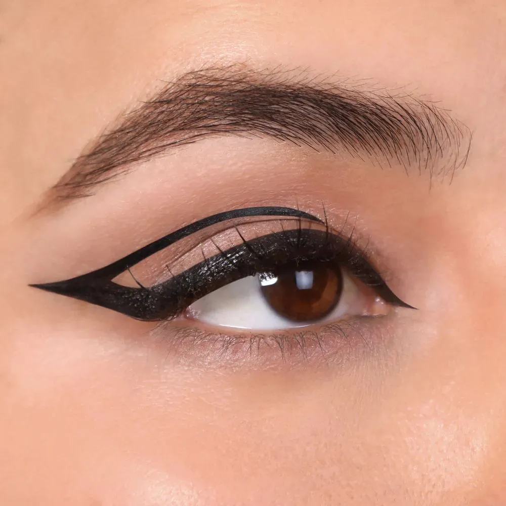 Moira Jumbo Edge Liquid Liner - Black